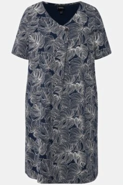 Ulla Popken Black Monstera Print Short Sleeve Midi Dress -Fashion Clothing Accessories Store carraig donn black monstera print short sleeve midi dress 586583