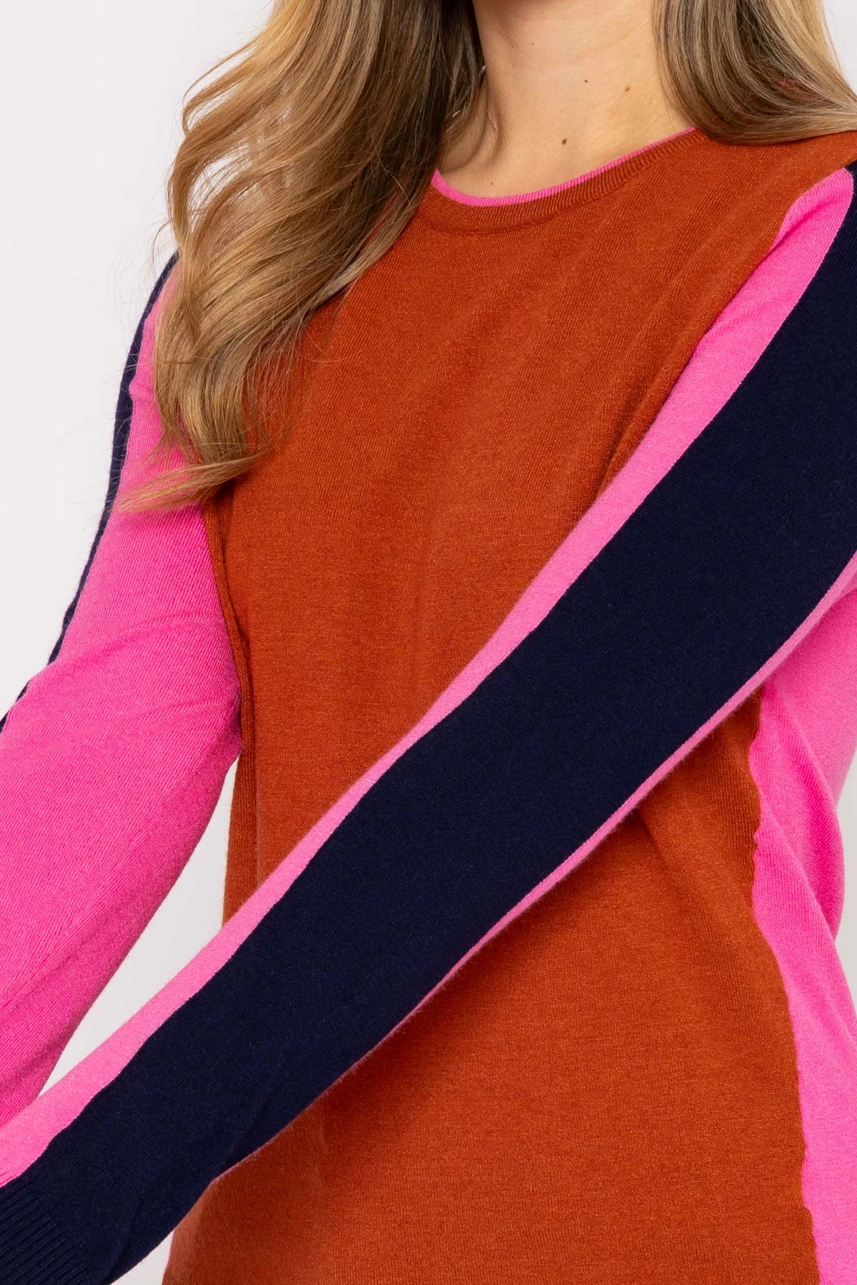 Contrast Crew Neck In Multi 4 Contrast Crew Neck In Multi - Image 2