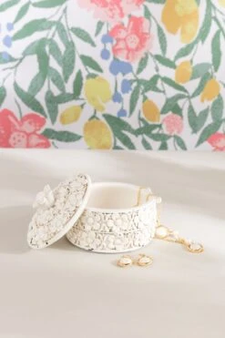 Daisy Trinket Box -Fashion Clothing Accessories Store carraig donn daisy trinket box 525852
