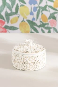 Daisy Trinket Box