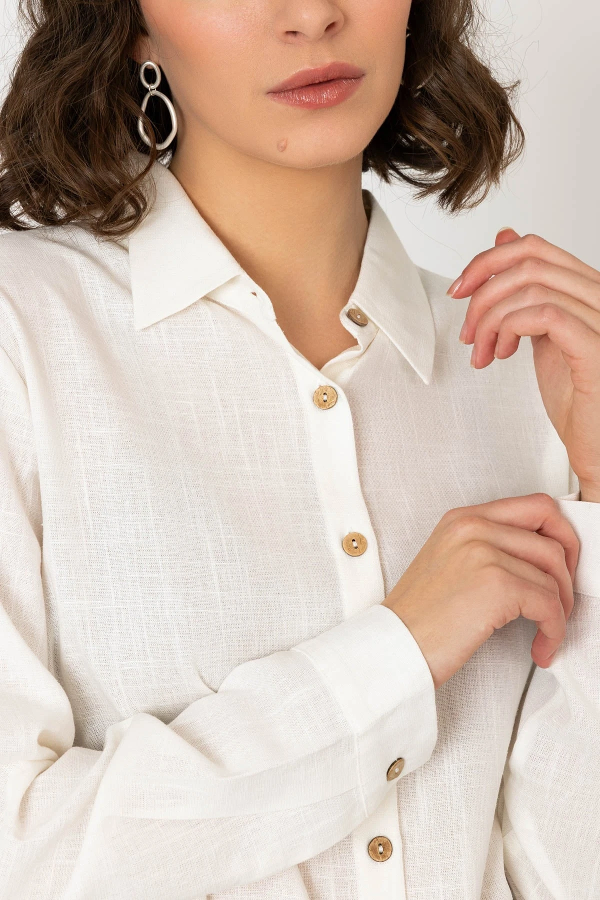 Linen Like Shirt In Ivory 4 Linen Like Shirt In Ivory - Image 2