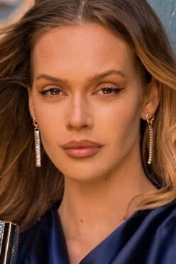 Long Earrings In Gold