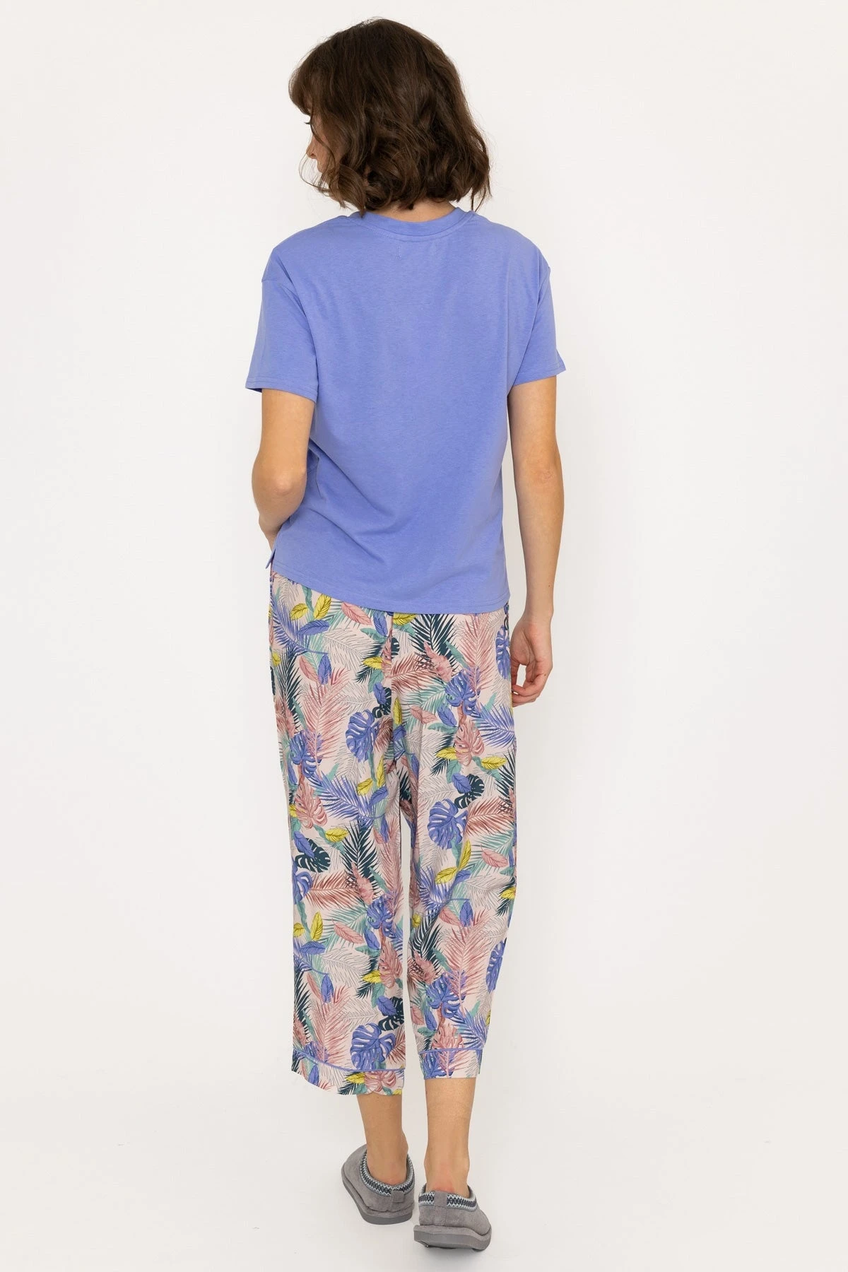 Pyjama Top And 3/4 Bottoms In Purple 7 Pyjama Top And 3/4 Bottoms In Purple - Image 5