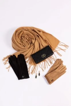 Quilted Purse In Black -Fashion Clothing Accessories Store carraig donn quilted purse in black 866930