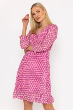 Roisin Knee Length Dress In Pink Print