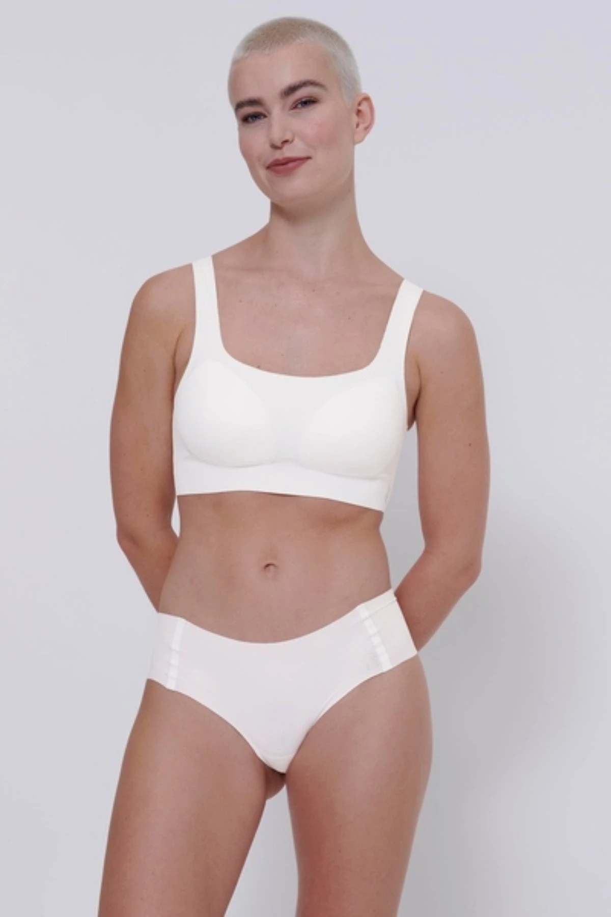 Sloggi Zero Feel Bralette Top In White 3 Sloggi Zero Feel Bralette Top In White